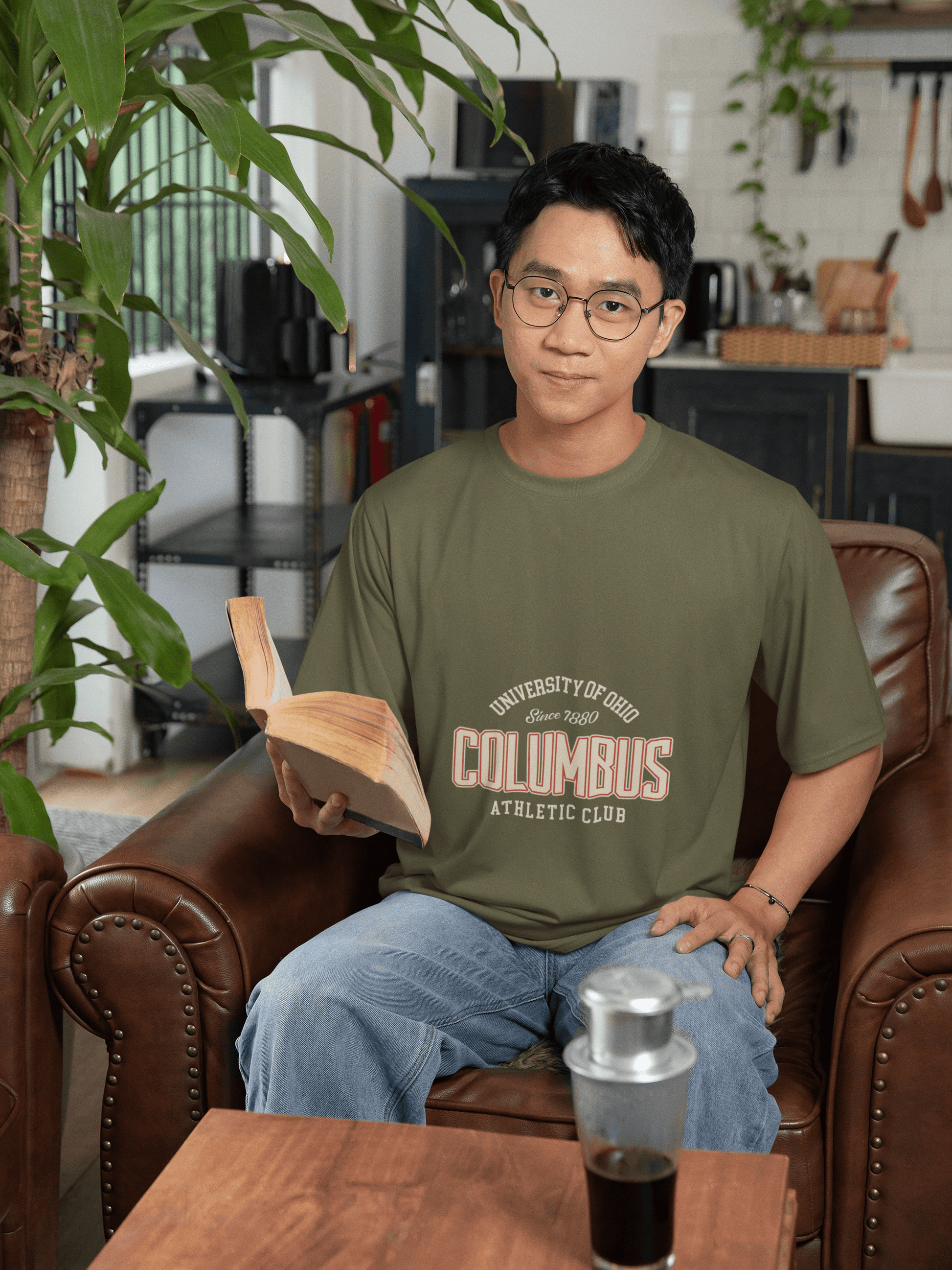Columbus Men's Oversized T-shirt - Lyssian