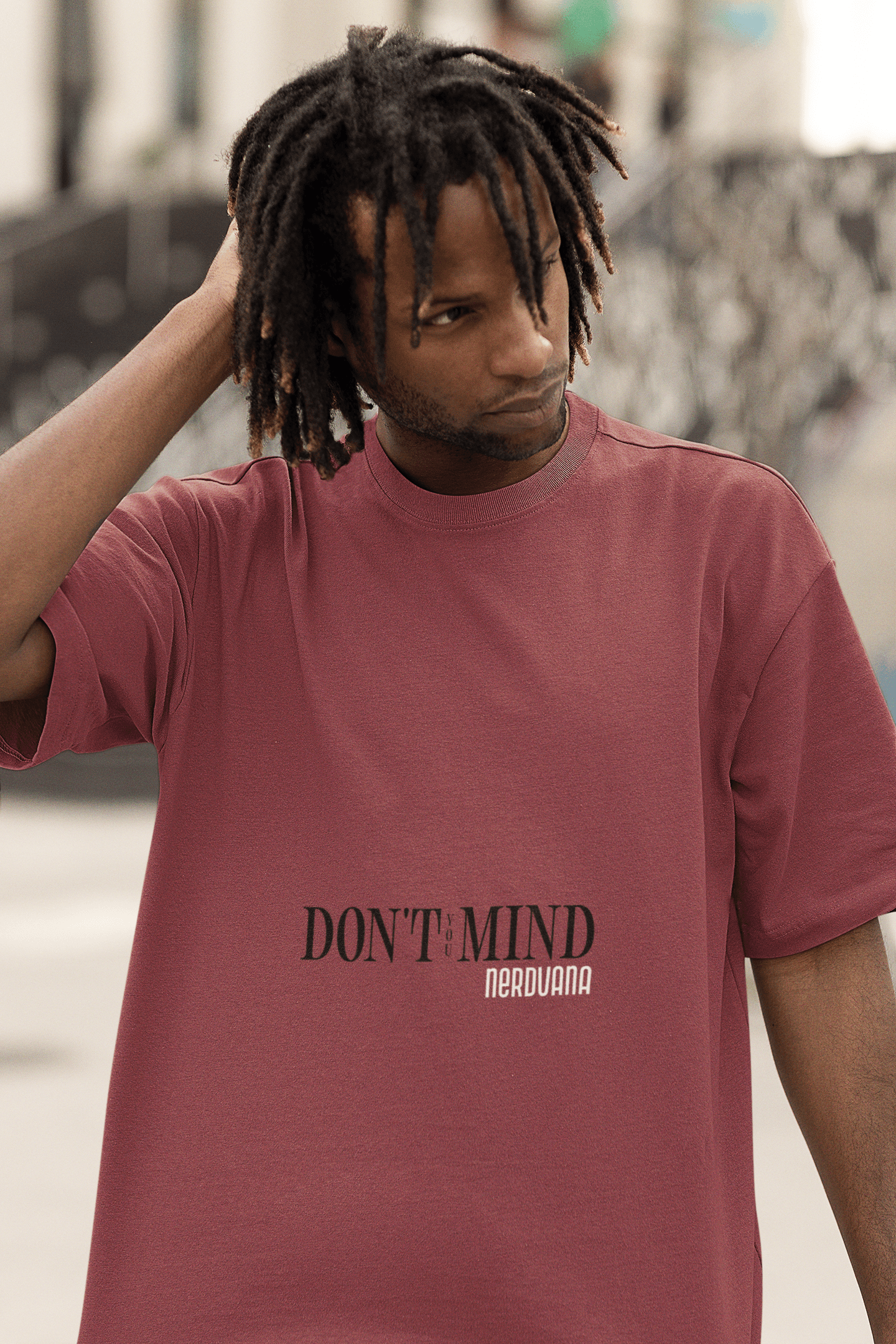 Don't Mind Men's Oversized T-shirt - Lyssian