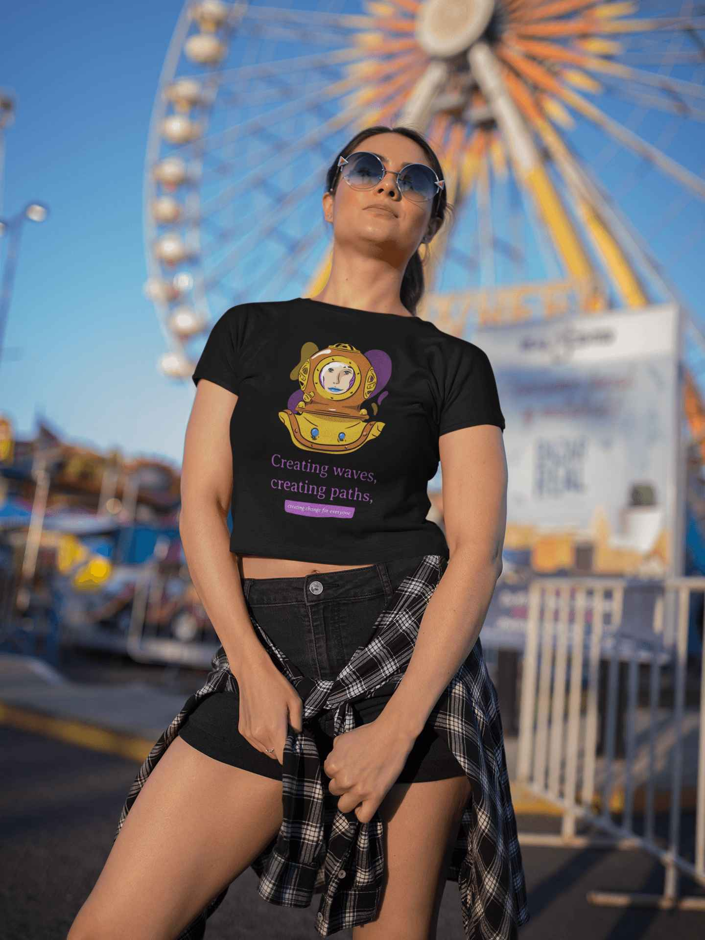 Creating Waves Women's Crop Top