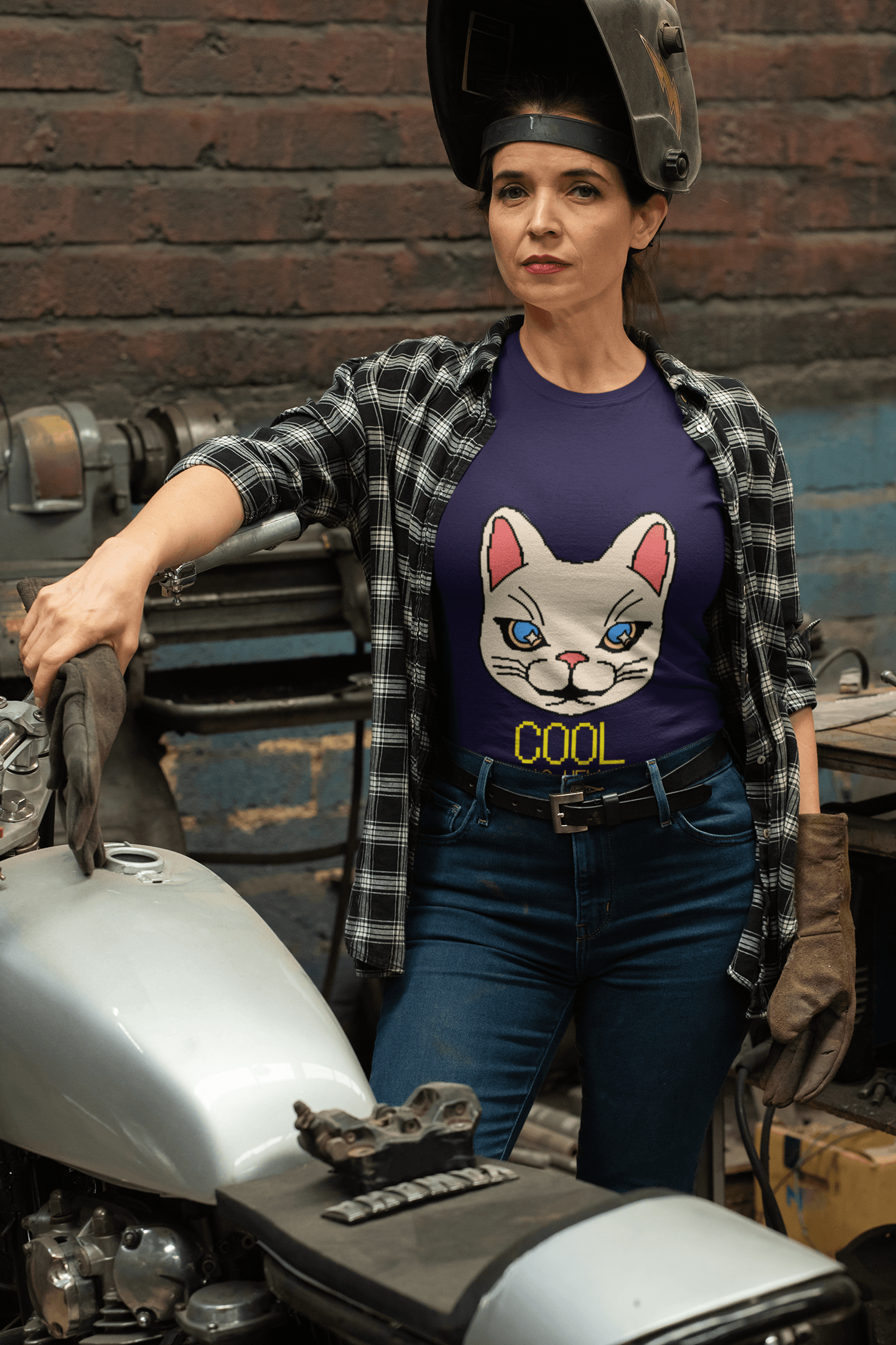 Cool Kitty Women's Round Neck Half Sleeve T-shirt - Lyssian