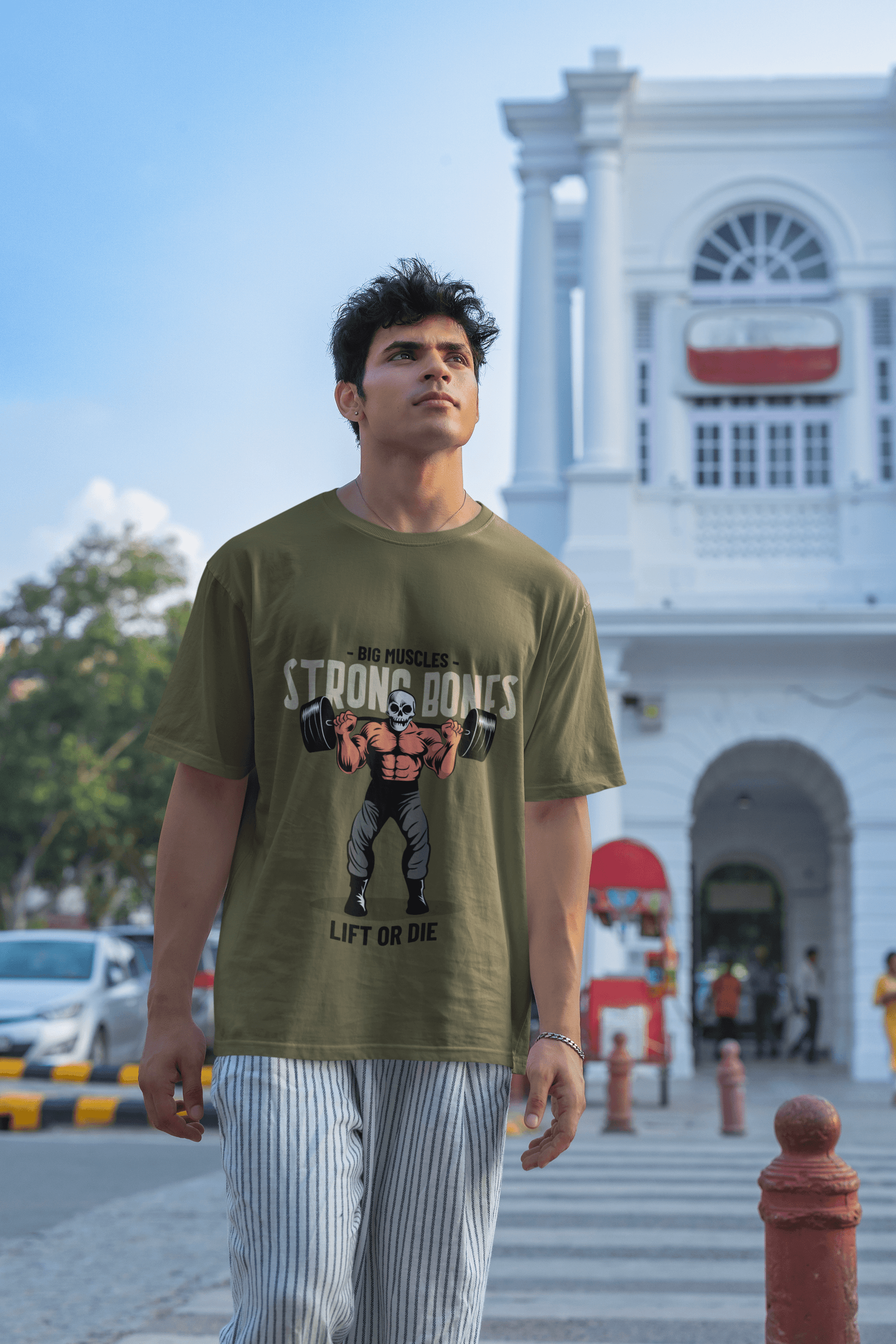 Bones Men's Oversized T-shirt - Lyssian