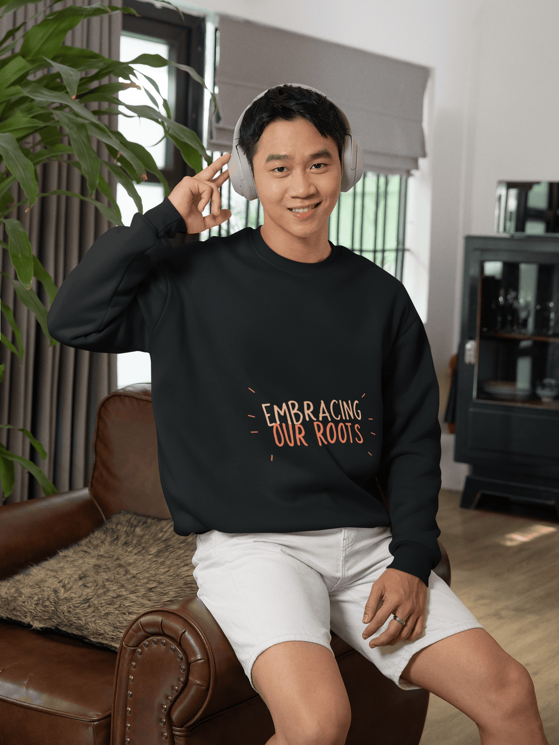 Embracing Men's Sweatshirt - Lyssian