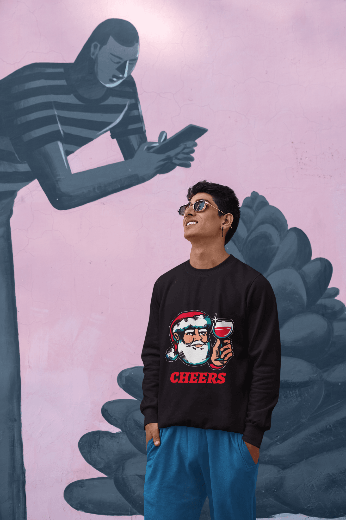 Cheers Santa Men's Sweatshirt - Lyssian