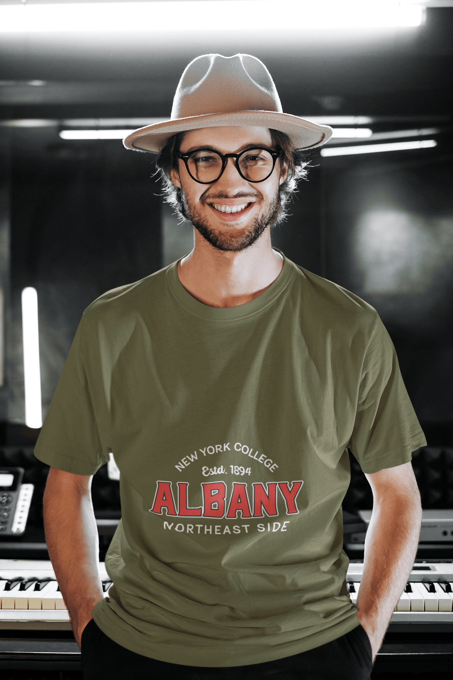 Albany Men's Oversized T-shirt - Lyssian