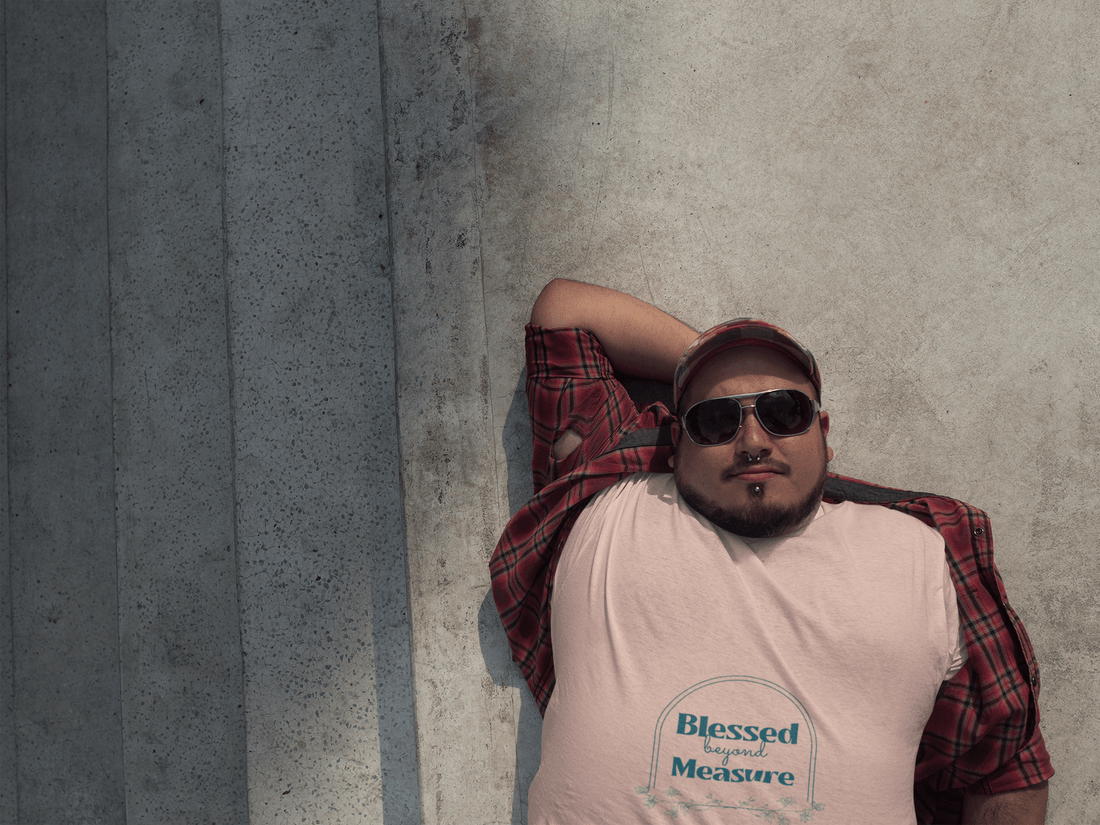 Beyond Measure Men's Plus Size T-shirt - Lyssian