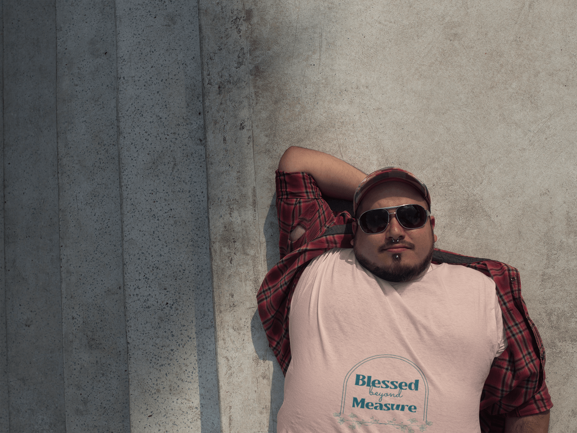 Beyond Measure Men's Plus Size T-shirt - Lyssian