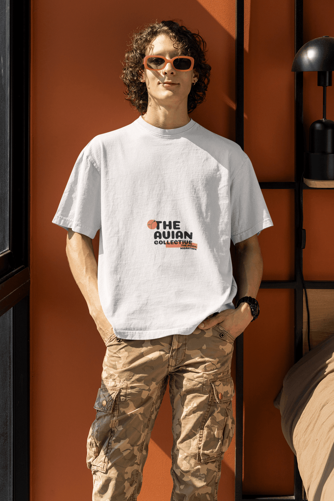 Avian Collective Men's Oversized T-shirt - Lyssian