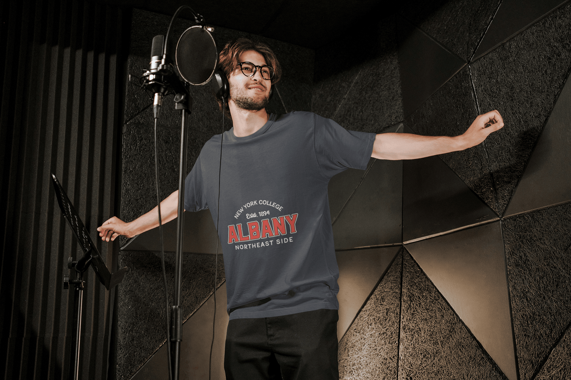 Albany Men's Oversized T-shirt - Lyssian